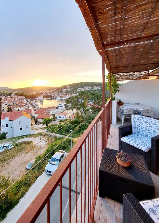 Apartment Sea View Jelsa  Exterior photo