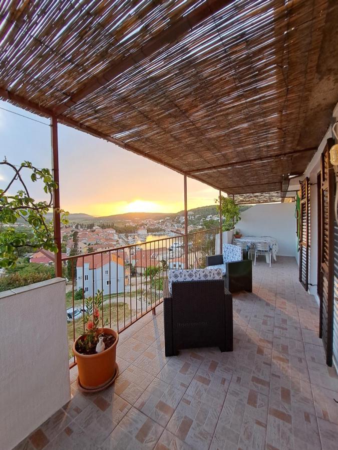 Apartment Sea View Jelsa  Exterior photo